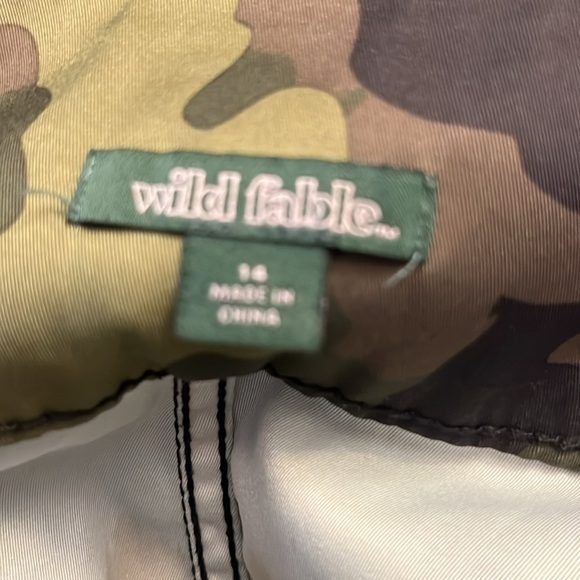 Wild Fable brand size 14 camo print cargo style joggers - Picture 6 of 7